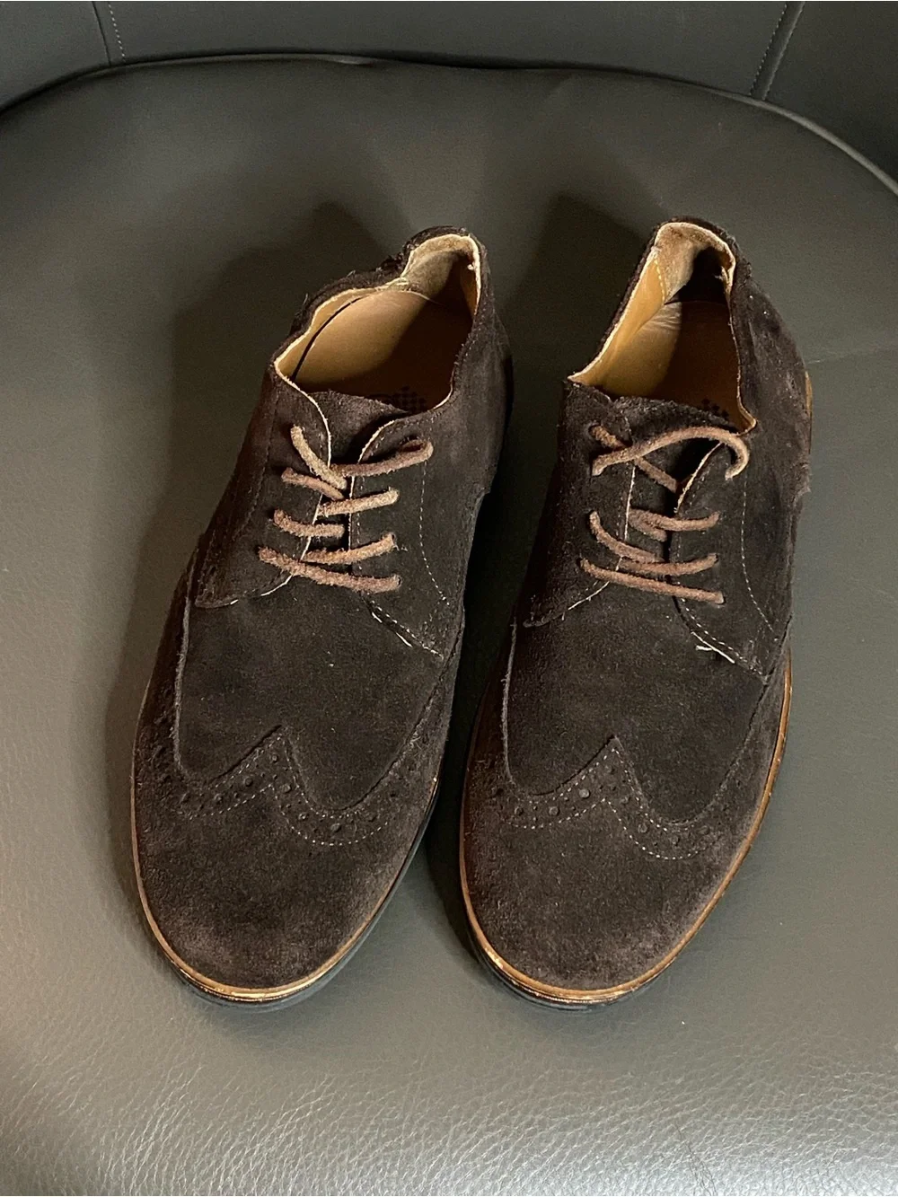 Cardiff brand Handmade Men's Brown Suede Wingtip Derby Shoes